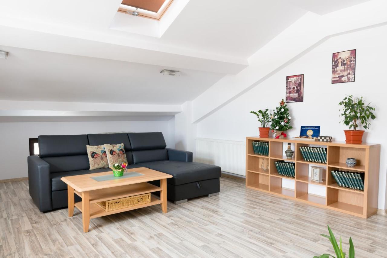 Romexpo Apartment Luxury - Aproape De Centru Si Parc Herastrau! Бухарест Экстерьер фото